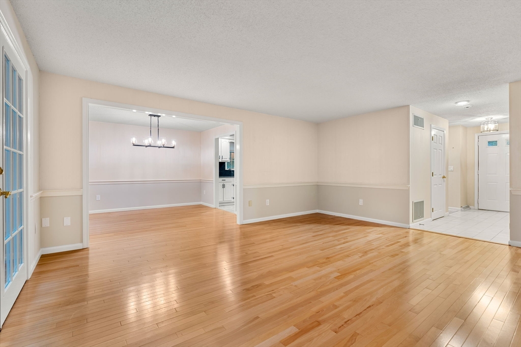 5 Holly Gate Cir # 5