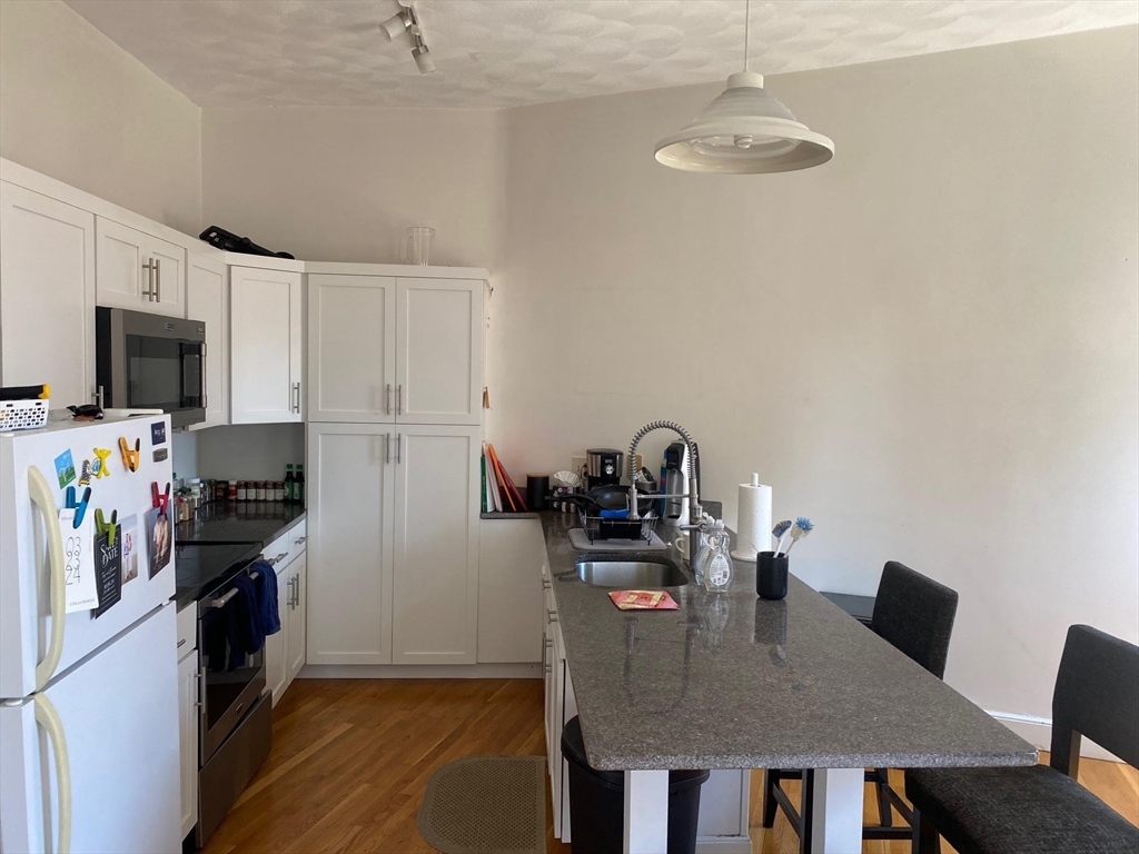 222 North Street # 8