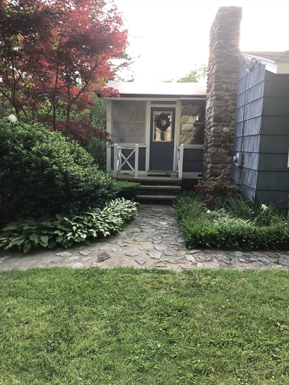 153 New Boston Road