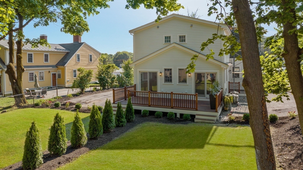 1038 Chestnut Street # 2