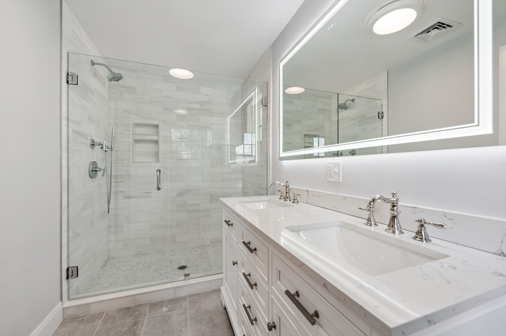 1038 Chestnut Street # 2