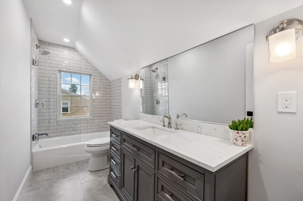 1038 Chestnut Street # 2