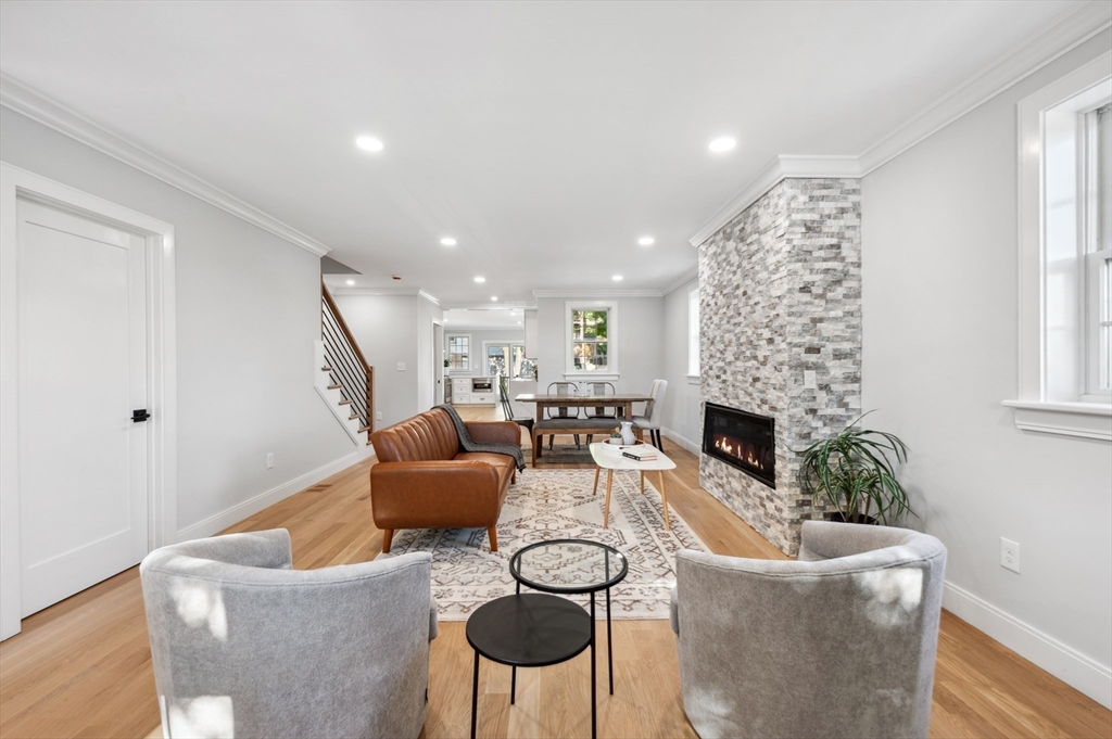 1038 Chestnut Street # 2