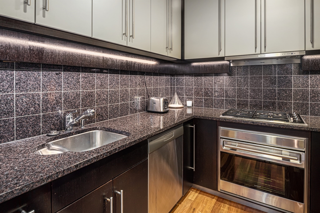 500 Atlantic Avenue # 15D