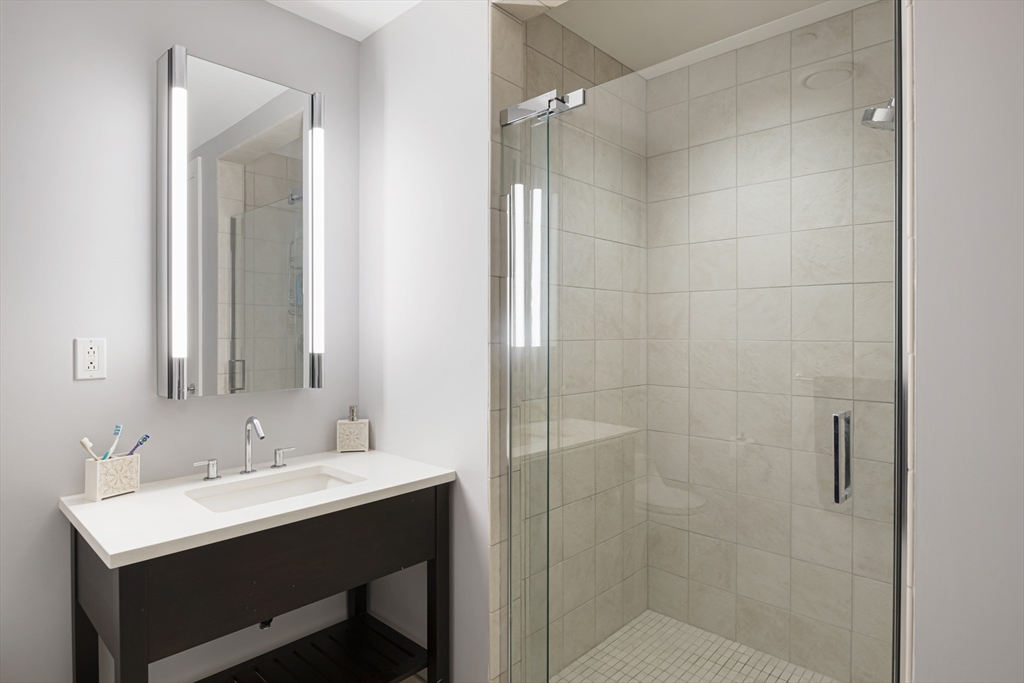 500 Atlantic Avenue # 15D