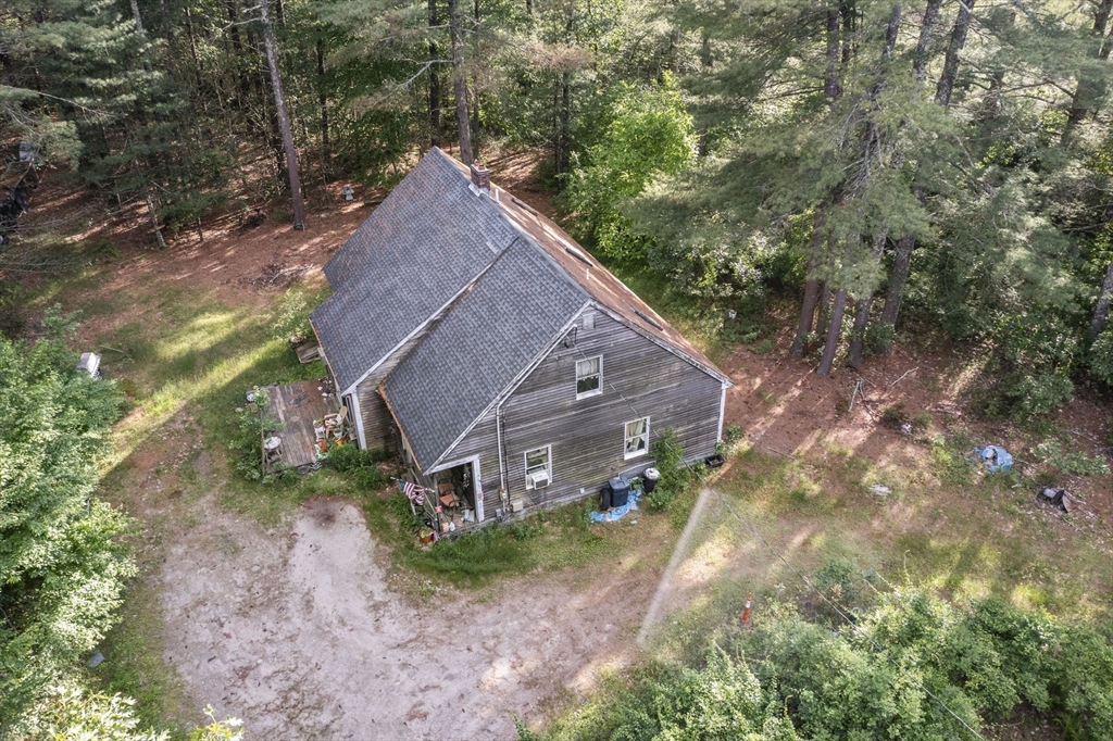 462 Bedford Street