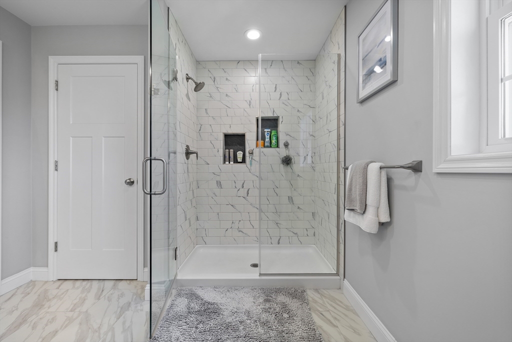 30 Robbie Terris Way