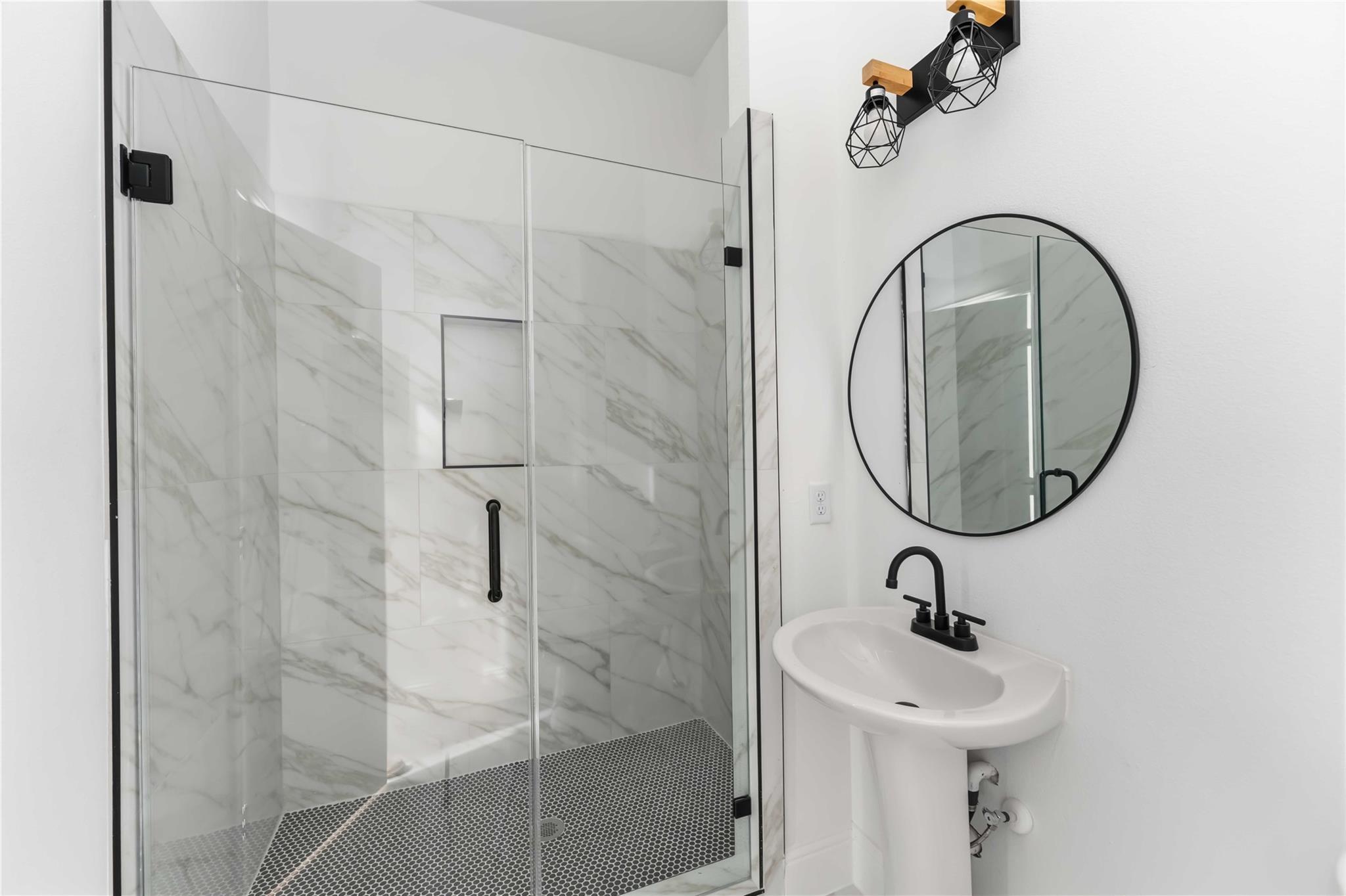 4125 Clover St Unit: A/B
