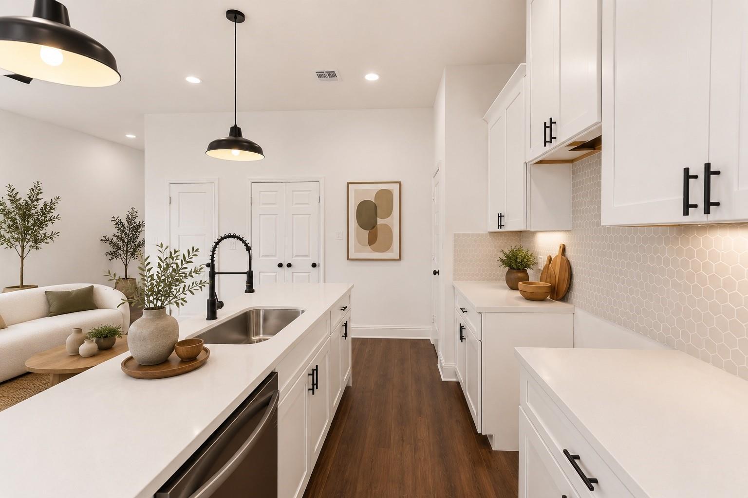 4125 Clover St Unit: A/B