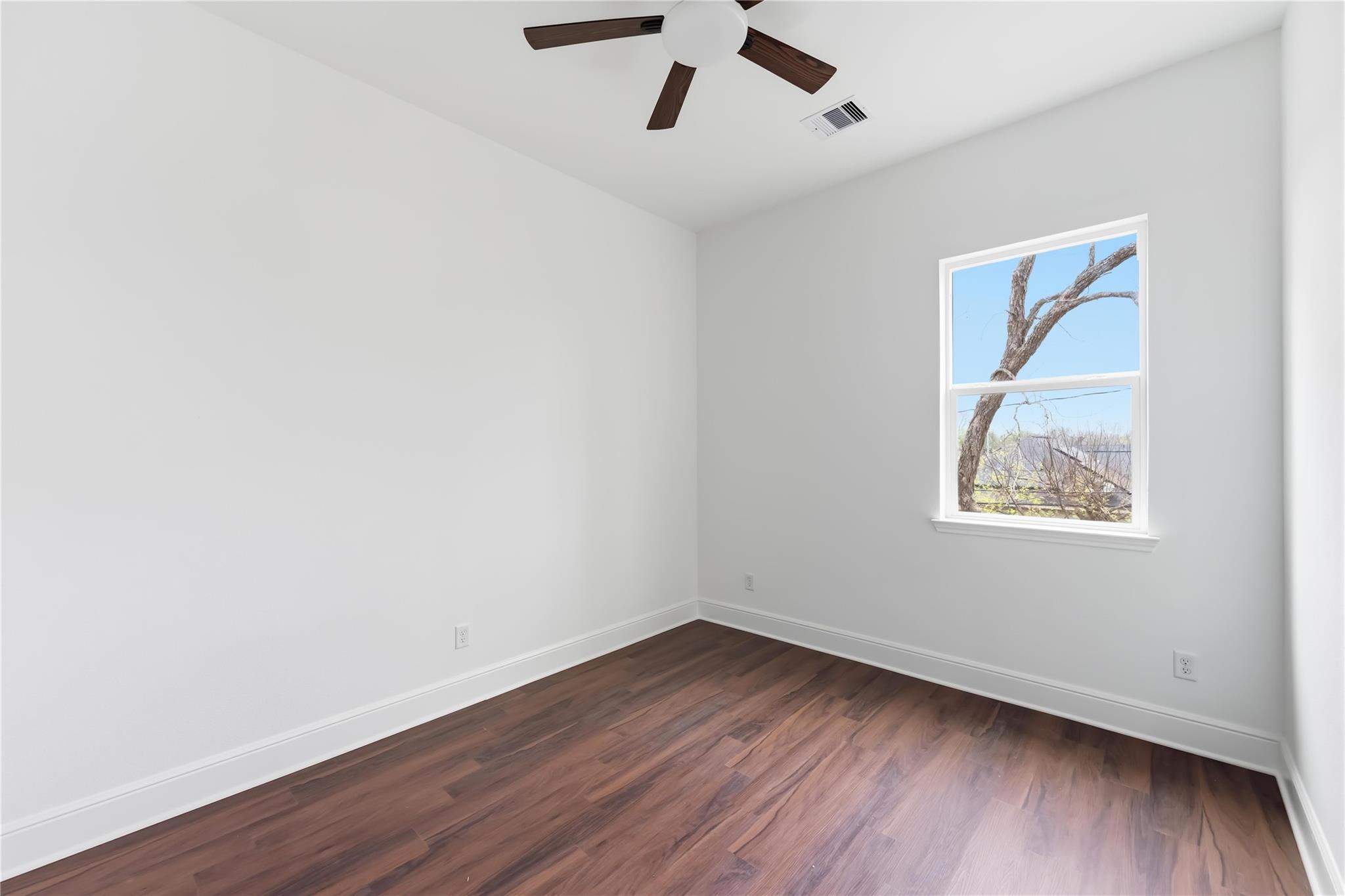 4125 Clover St Unit: A/B