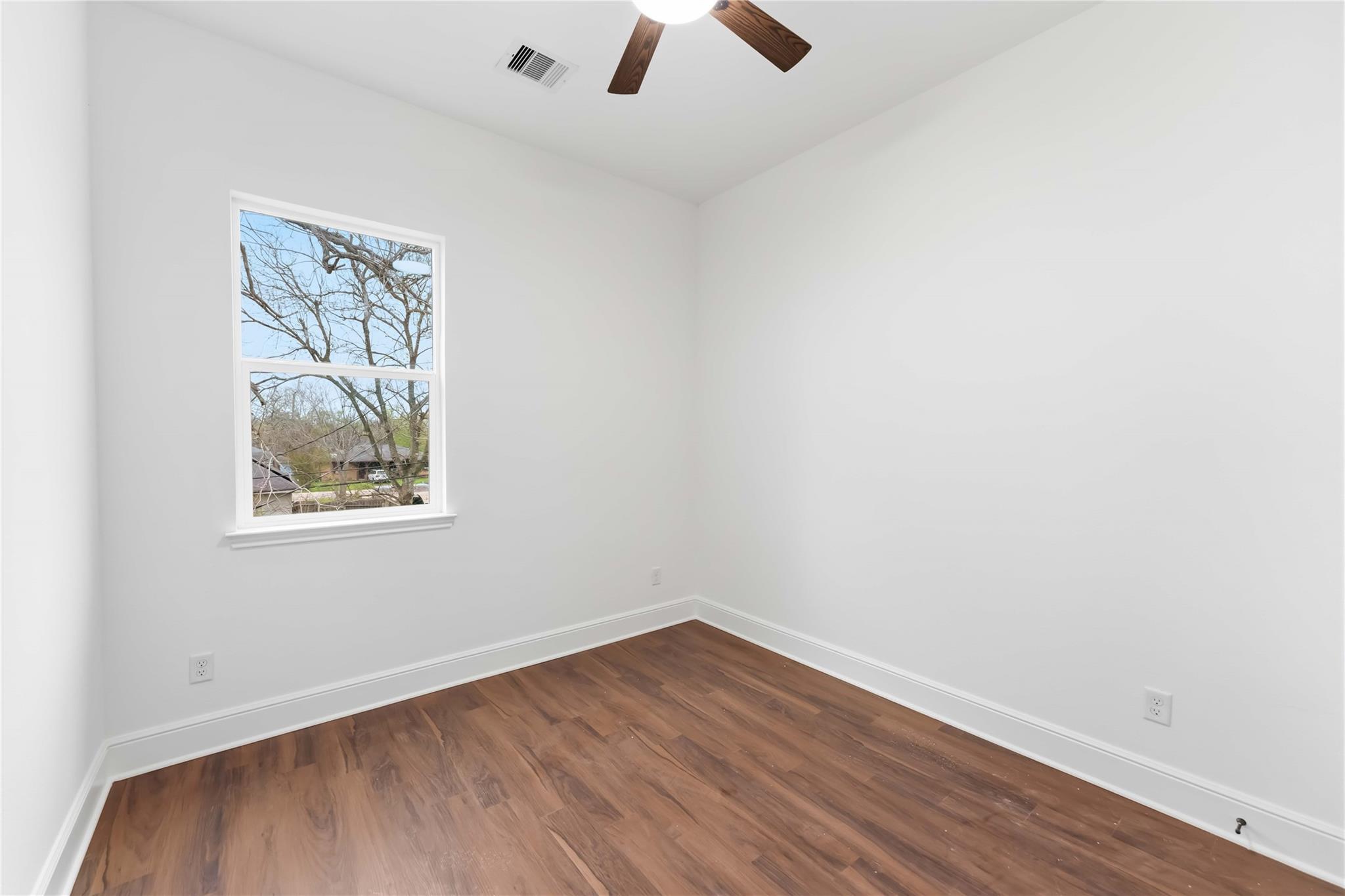 4125 Clover St Unit: A/B