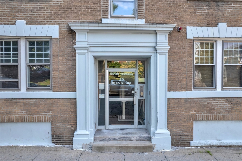 29 Irving St # 5