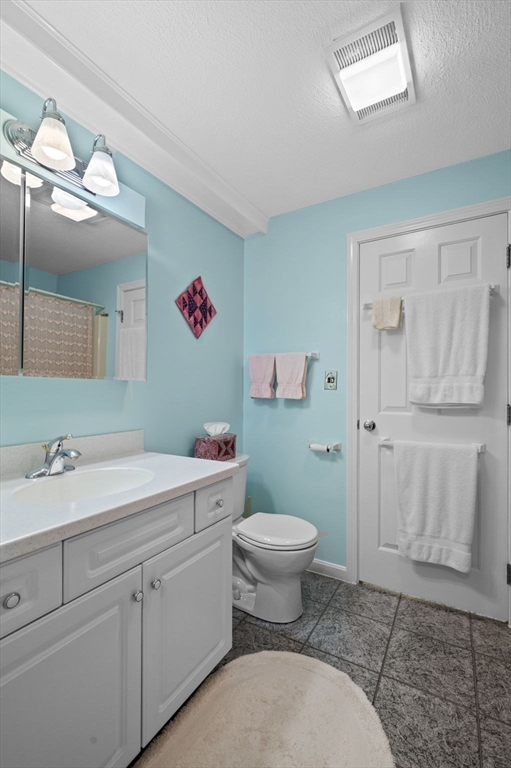 1204 Foxwood Circle # 1204