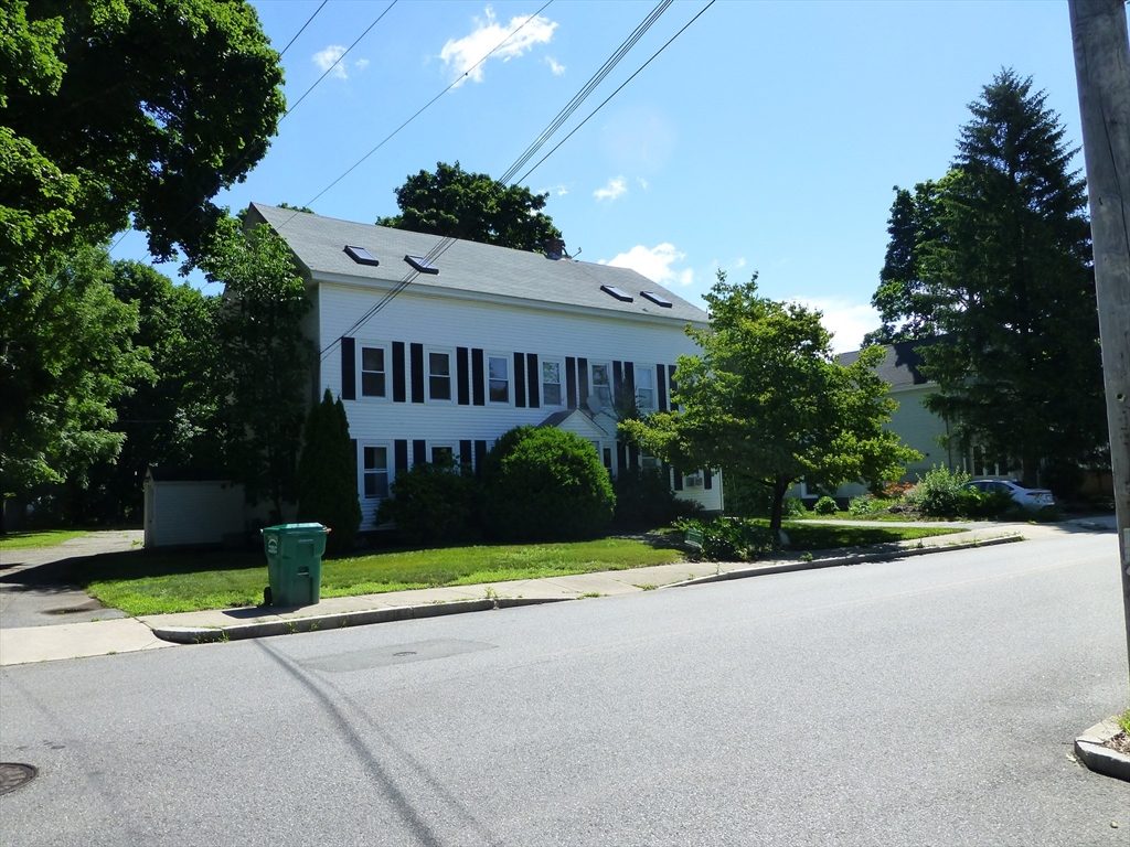 71 Rivulet St # A