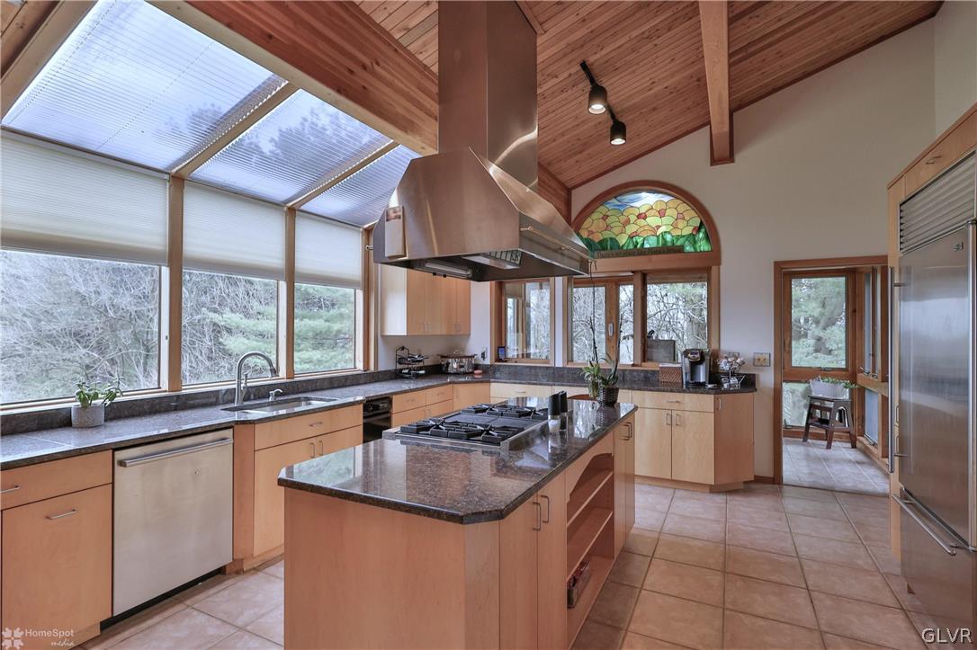 5857 Ruheton Hill Road