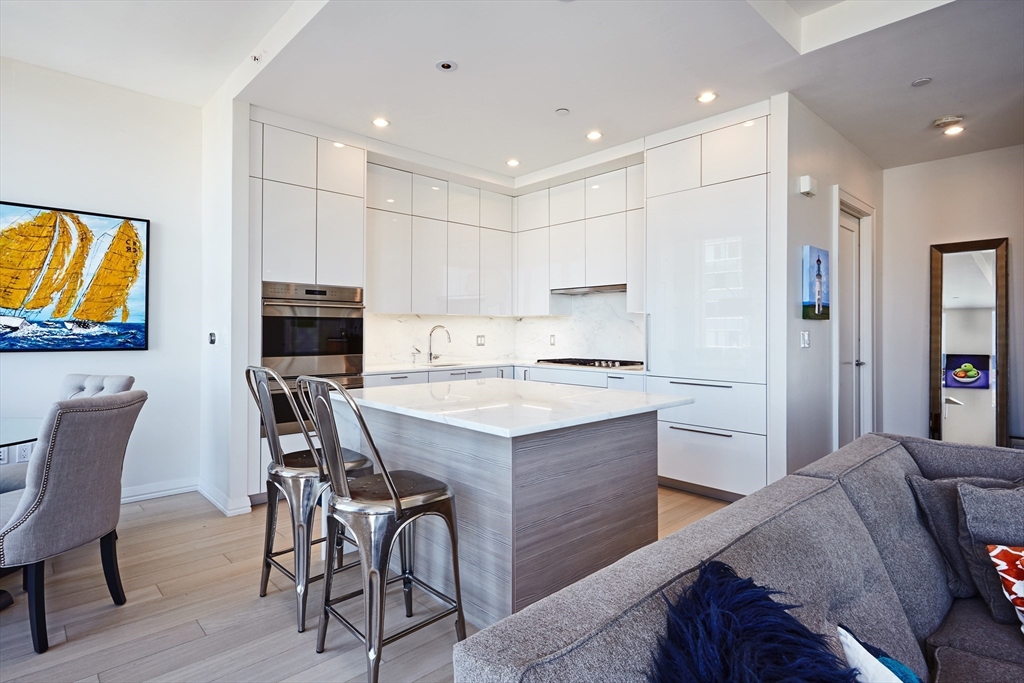 1 Franklin St # 3505