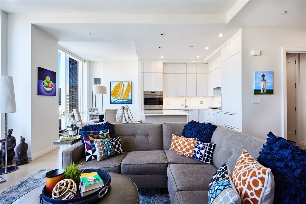 1 Franklin St # 3505