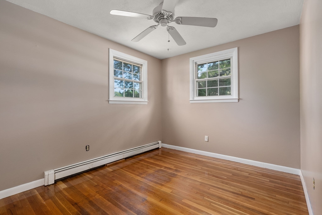 8 Harwood St
