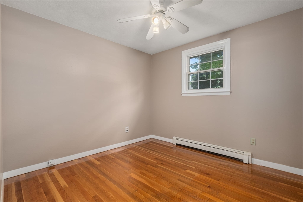 8 Harwood St