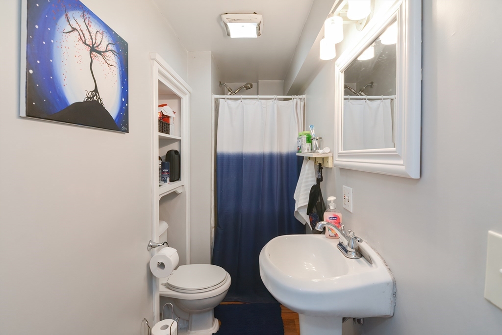 242 Central St
