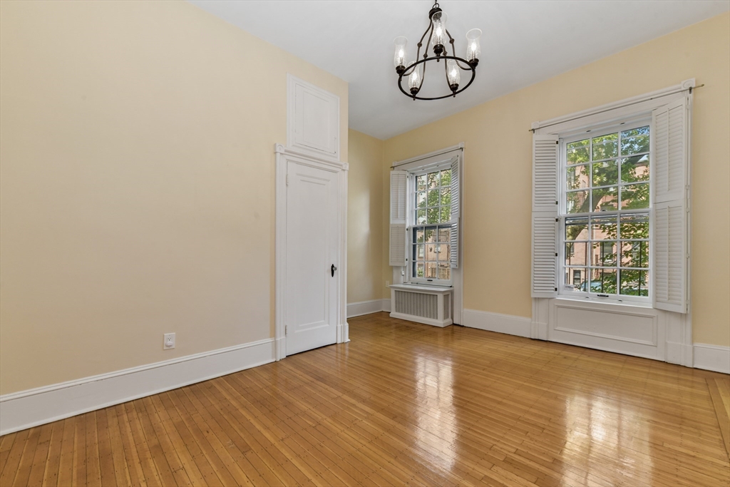 381 Marlborough St # 2