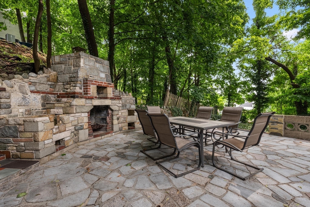 136 Academy Hill Rd # 1