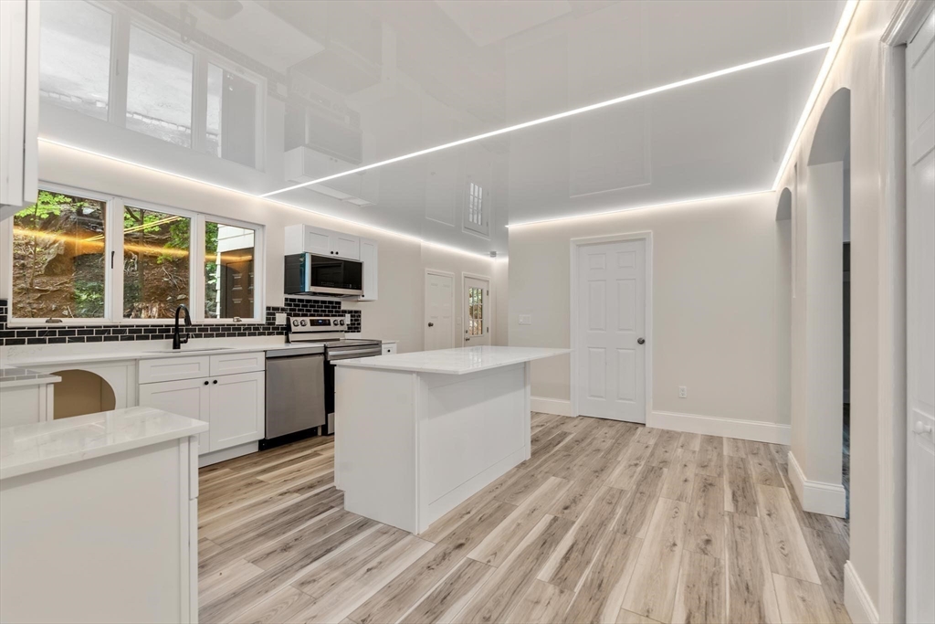 136 Academy Hill Rd # 1