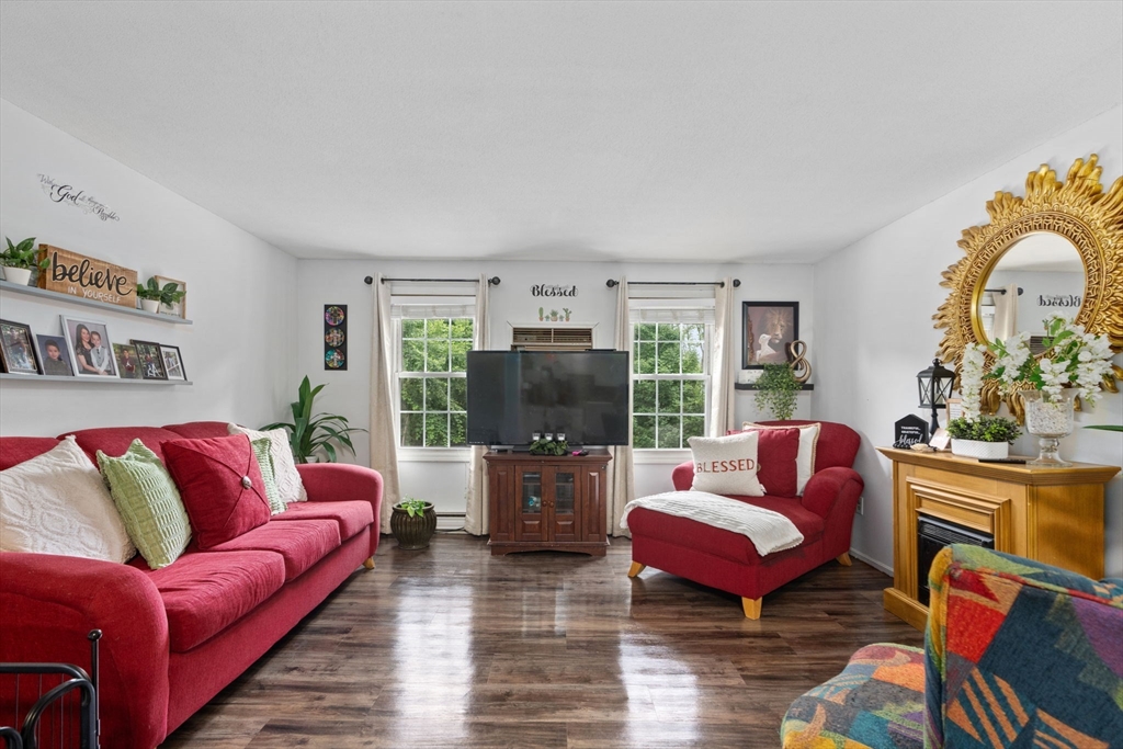 325 Ashland Ave # 12