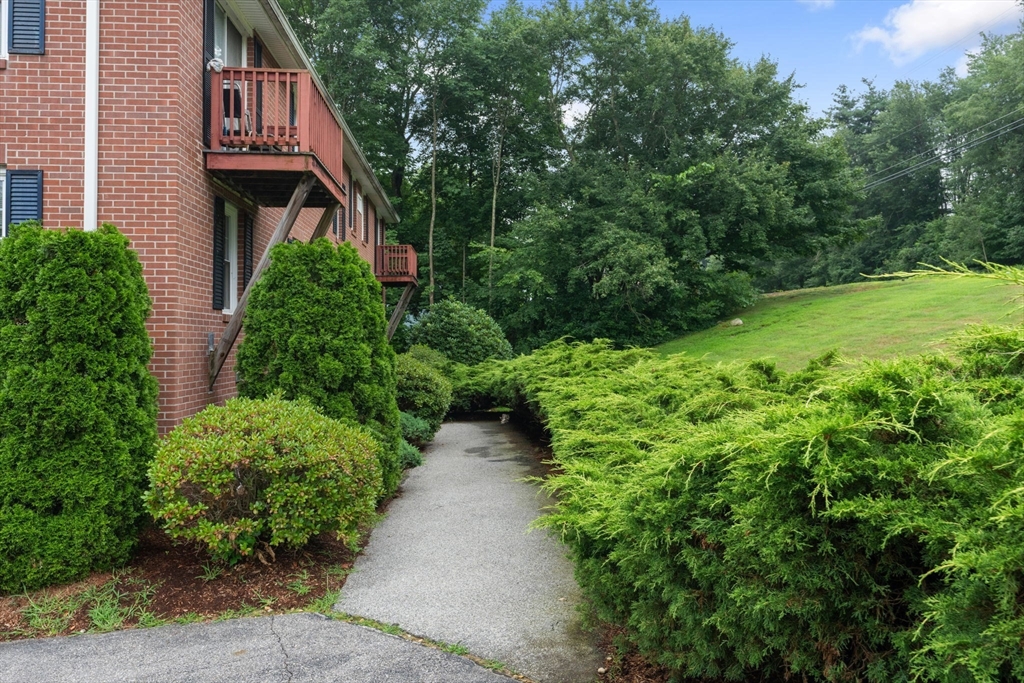 325 Ashland Ave # 12