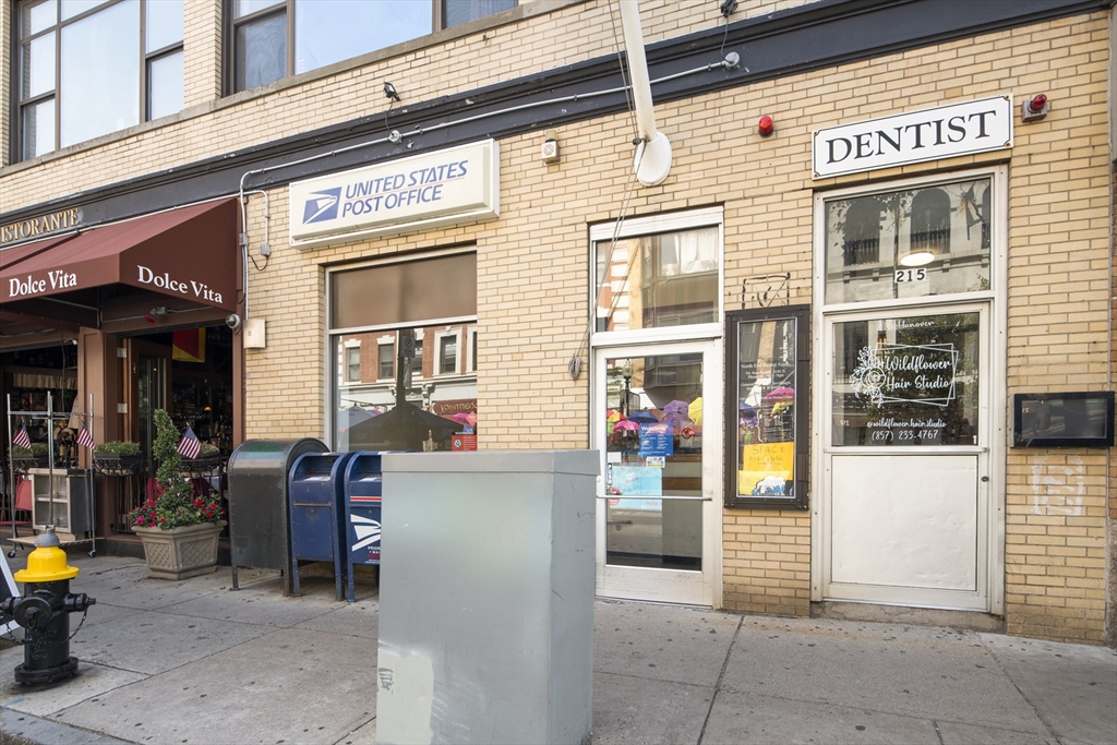 215-221 Hanover Street