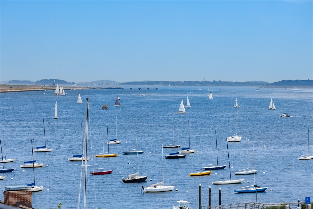 343 Commercial St # 602