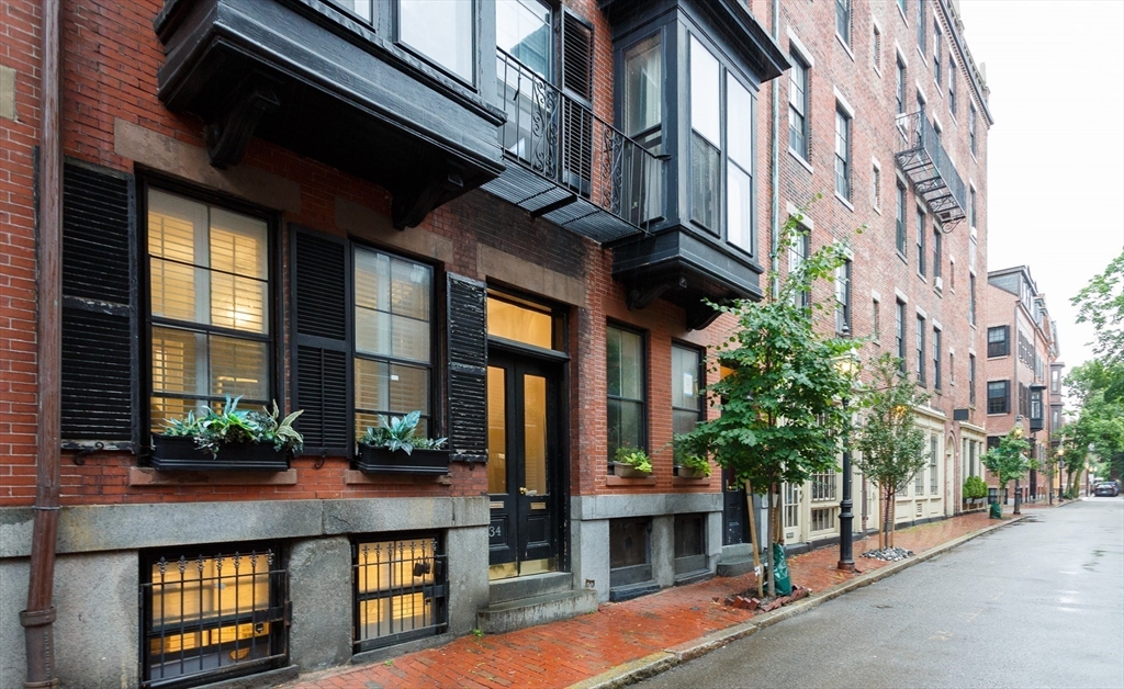 34 River Street # 4