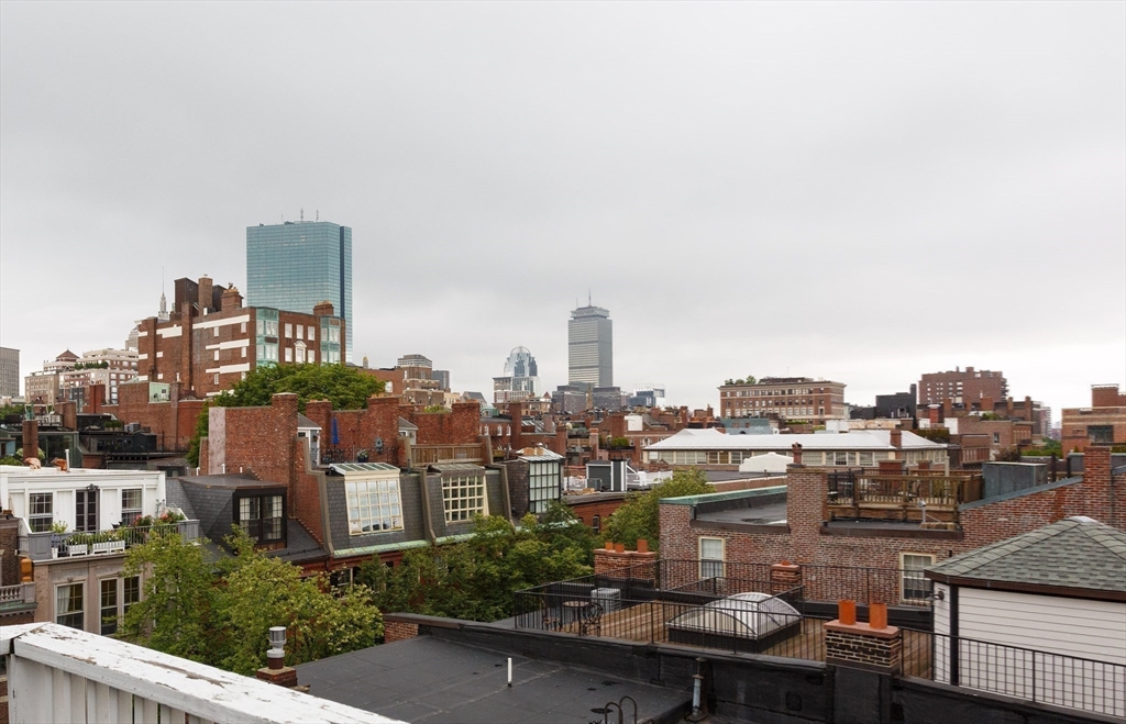 34 River Street # 4