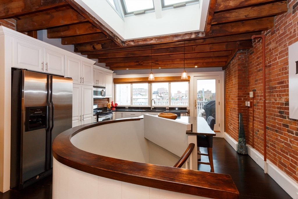 34 River Street # 4