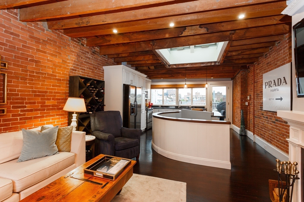 34 River Street # 4
