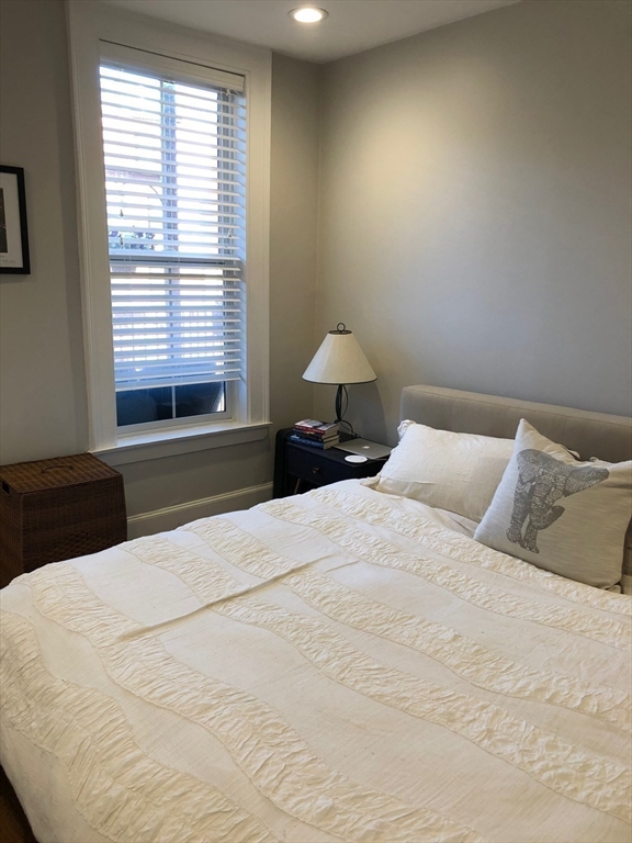 45 Concord Square # 2