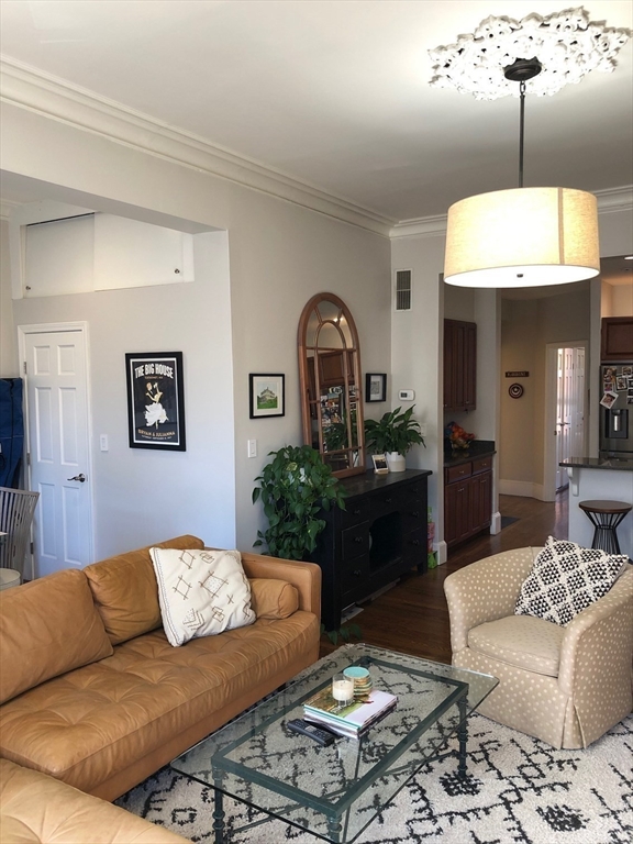 45 Concord Square # 2