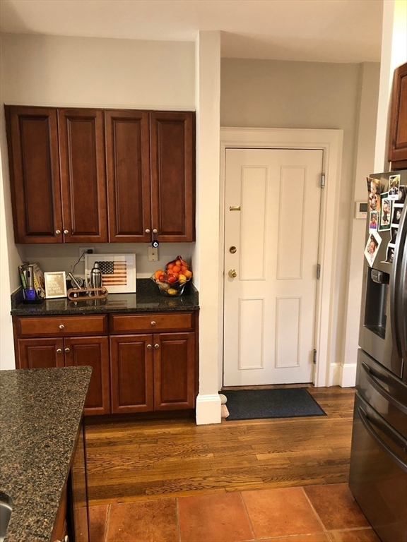 45 Concord Square # 2