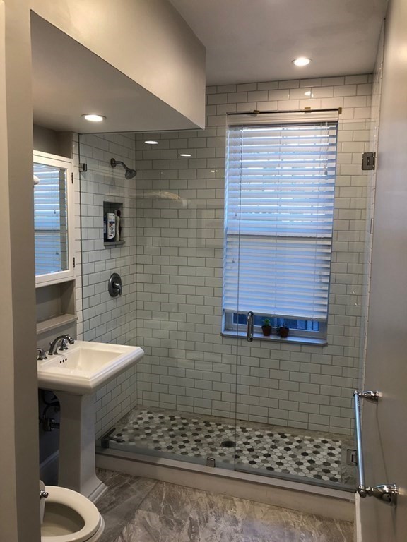 45 Concord Square # 2