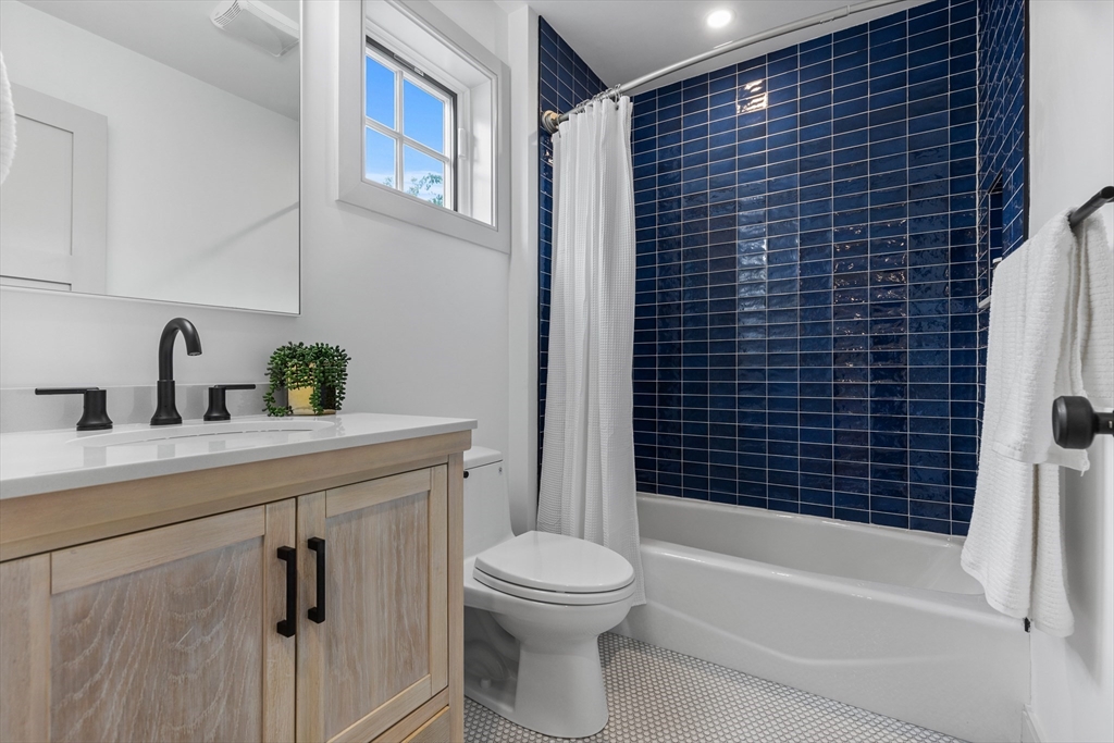 95 West Walnut Park # 2