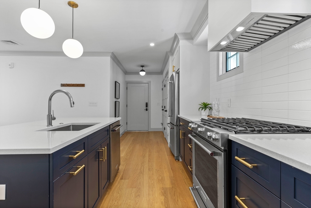 95 West Walnut Park # 2