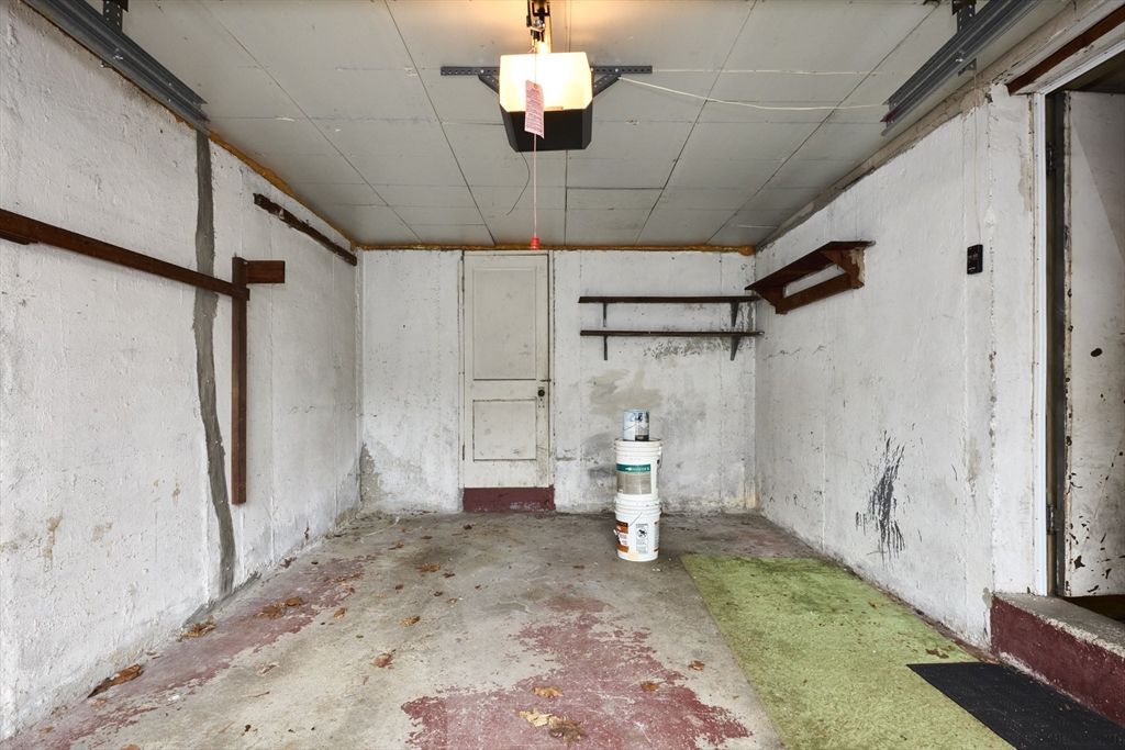 43 Hilma St