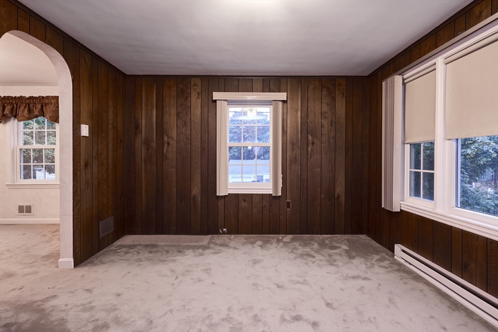43 Hilma St
