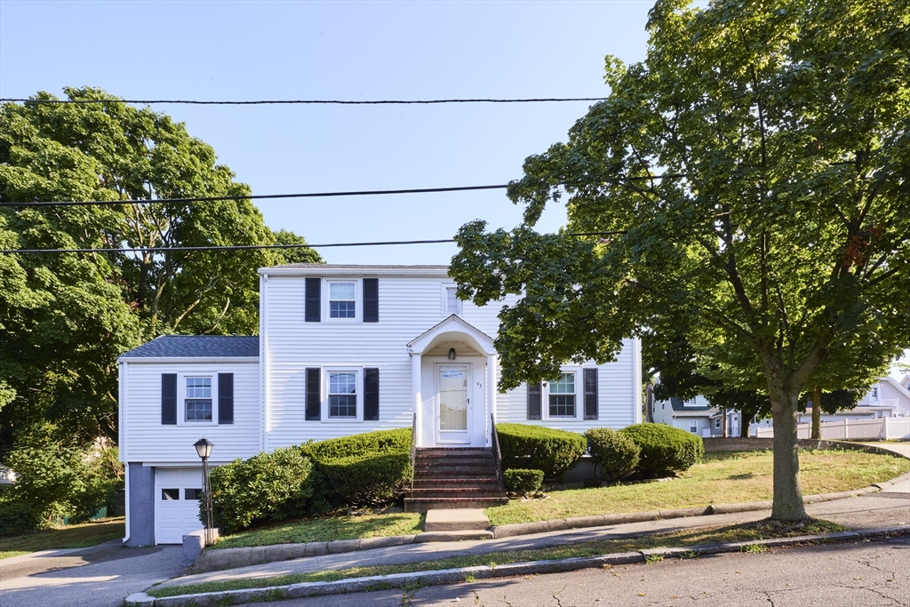 43 Hilma St