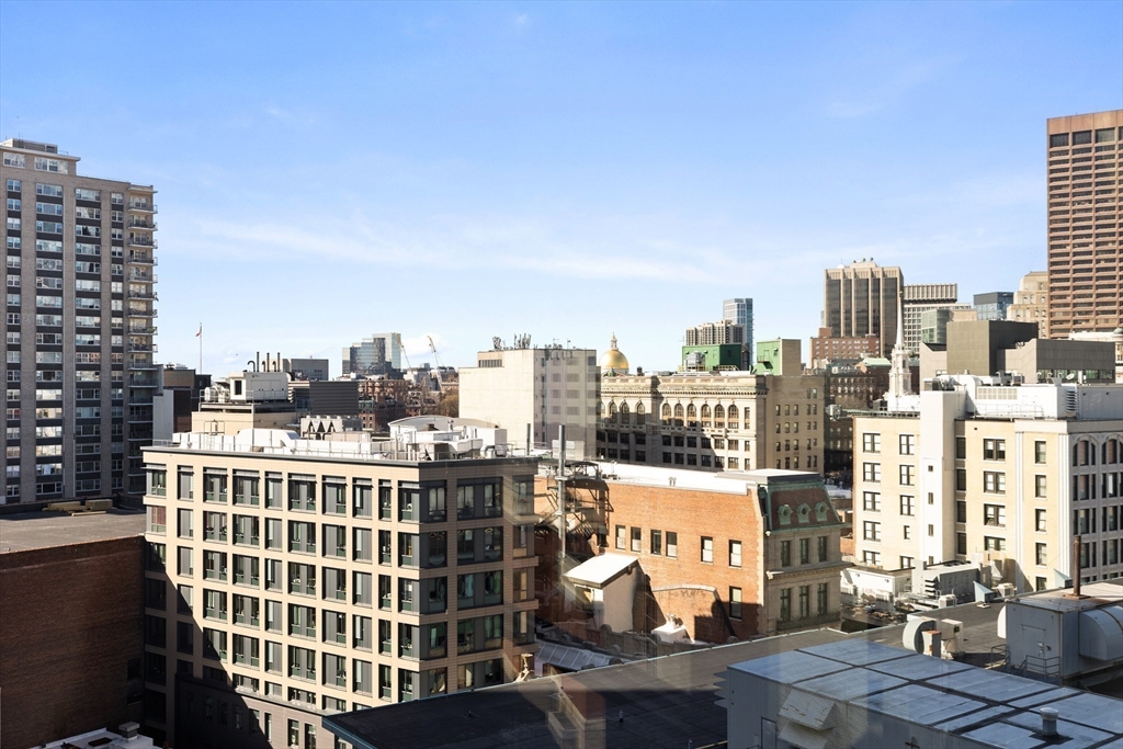 580 Washington Street Unit: PH5