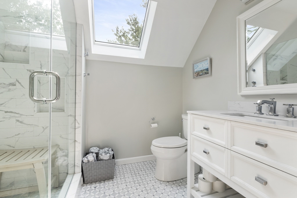 811 Beacon Park Road # 30