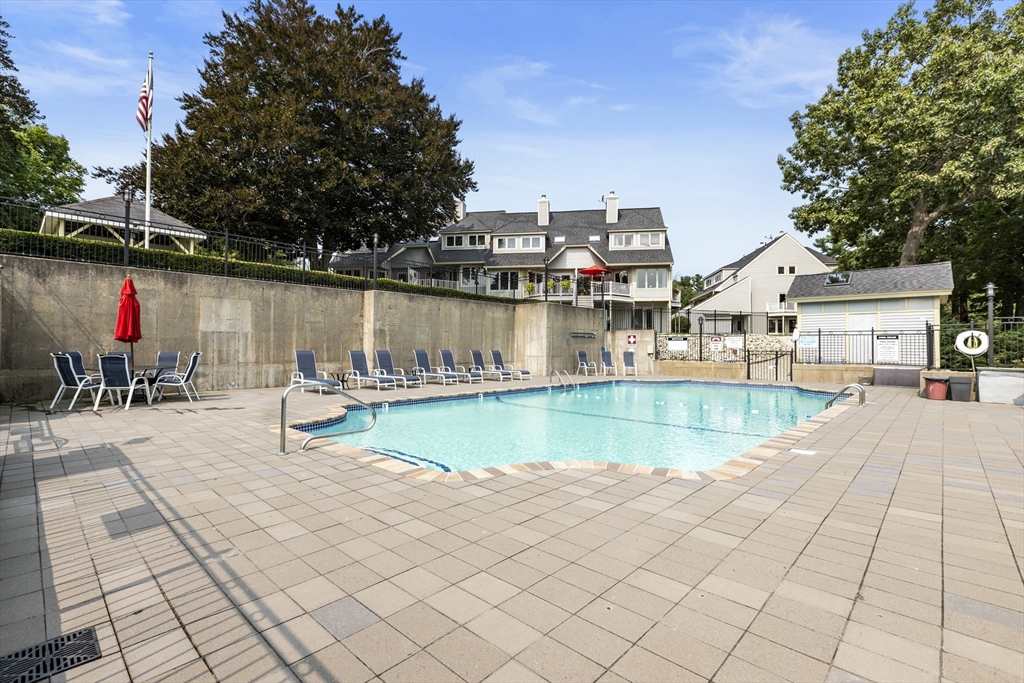 811 Beacon Park Road # 30