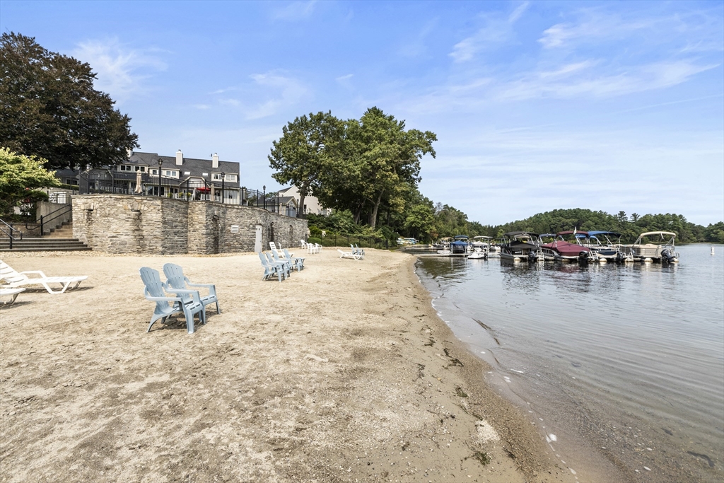 811 Beacon Park Road # 30
