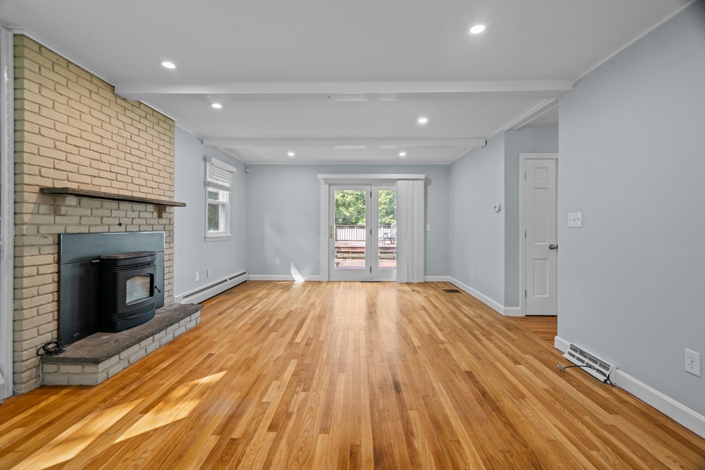 15 Cedar Avenue