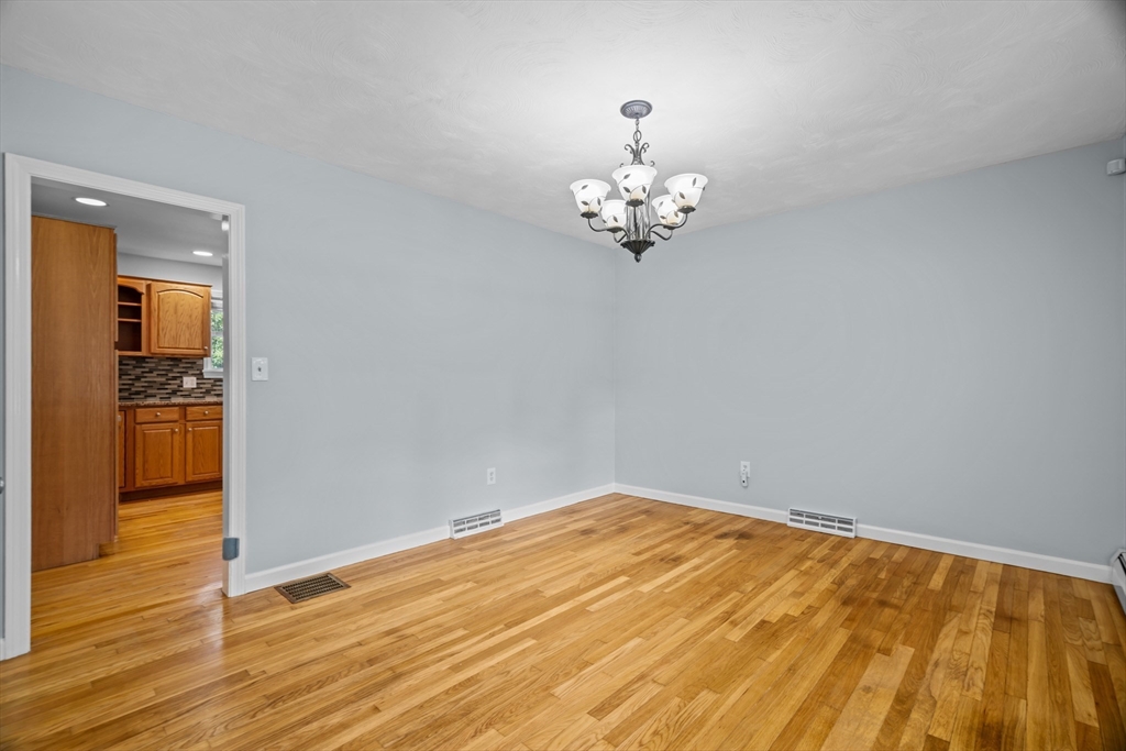 15 Cedar Avenue